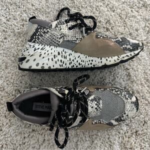 Steve Madden Cliff Snakeskin Mixed Print Tennis Shoes Platform Sneakers Size 7.5